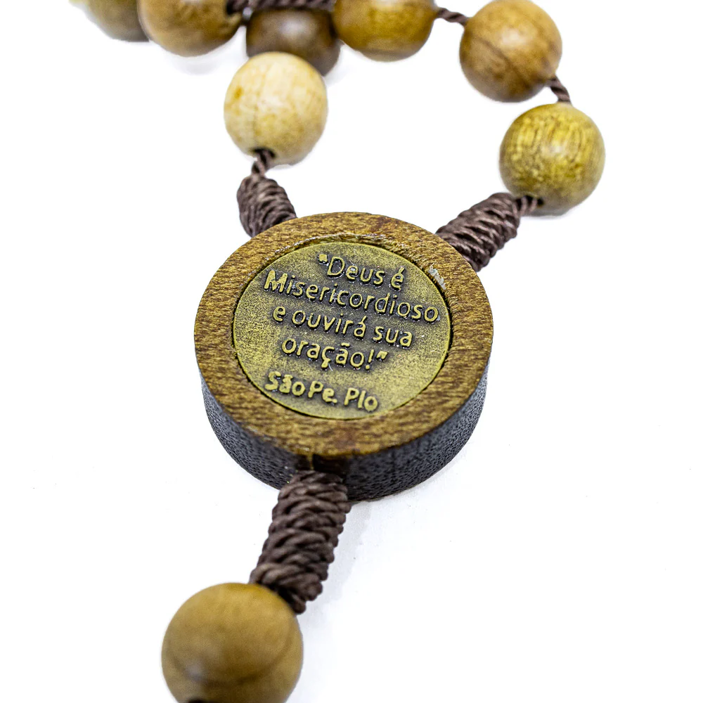 Adorno de Carro Dezena São Padre Pio Madeira - Image 3
