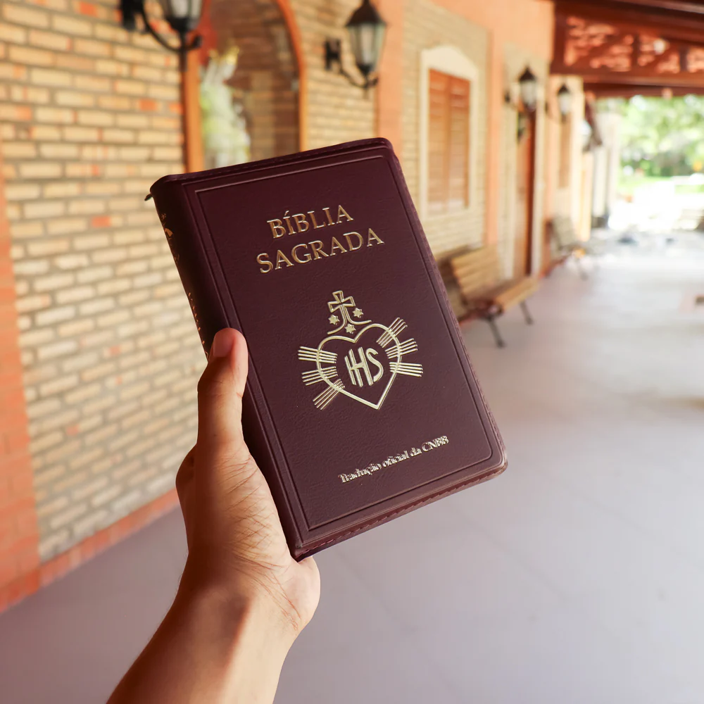 Bíblia Sagrada Tradução Oficial da CNBB Capa Zíper Hesed - Image 13