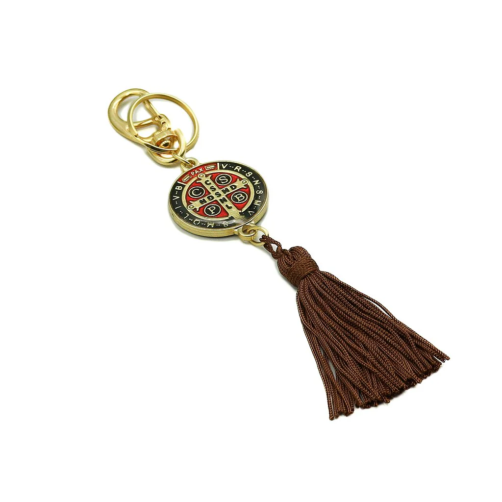 Chaveiro Medalha São Bento Colorida com pompom - Dourado - Image 3