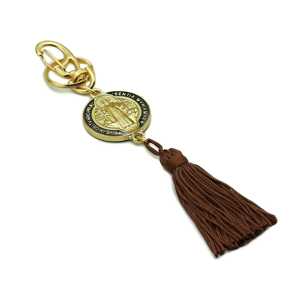 Chaveiro Medalha São Bento Colorida com pompom - Dourado - Image 5