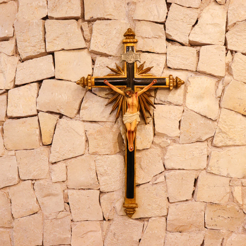 Crucifixo 43 cm Ornado Parede - Colorido - Image 4