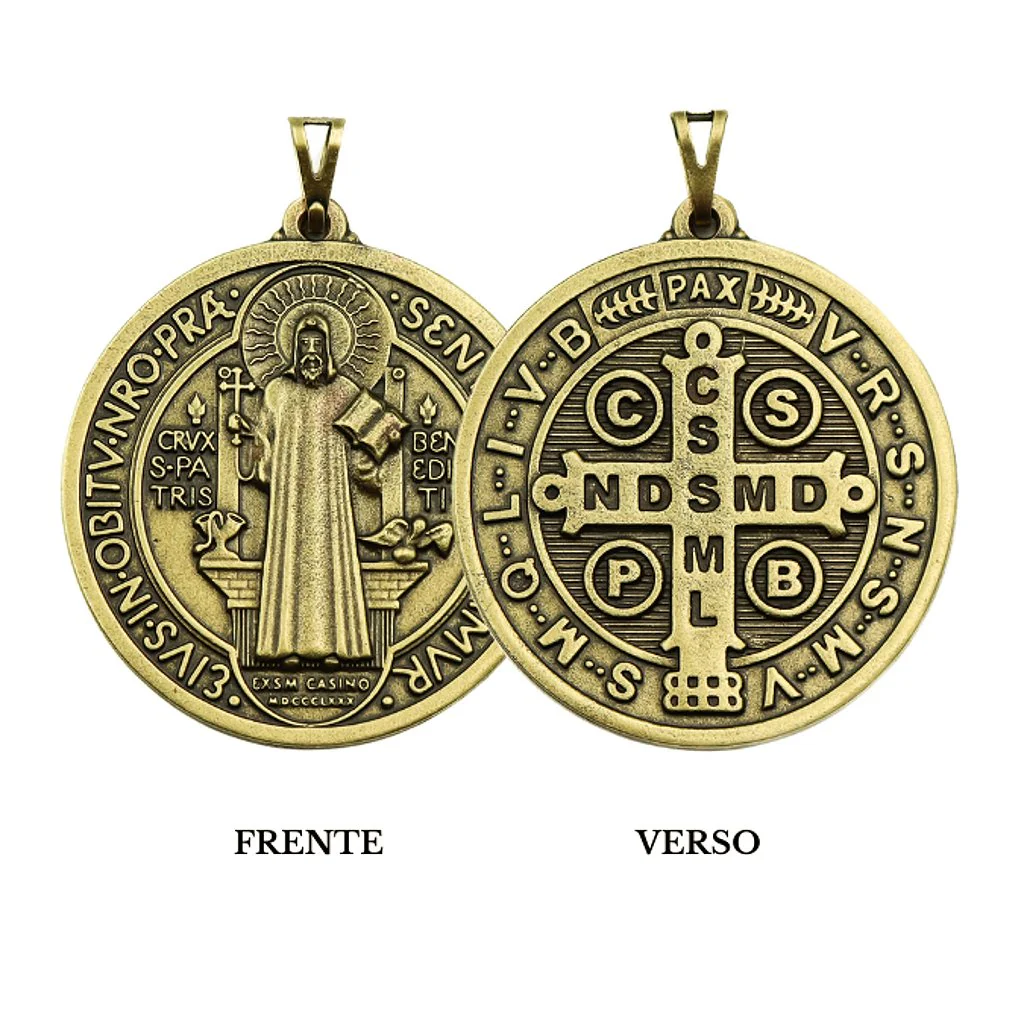Medalha de São Bento 50 mm Ouro Velho - Image 4