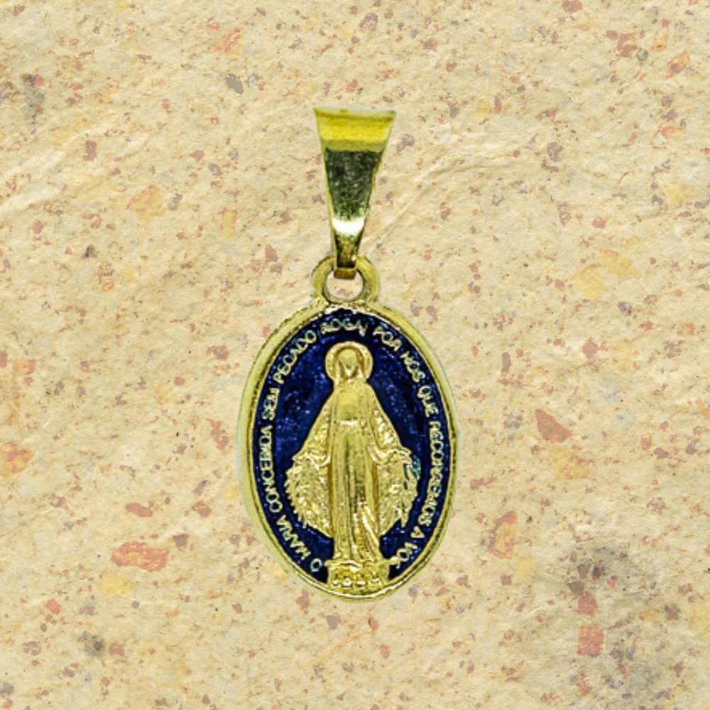 Medalha Milagrosa 10mm - Dourada Resinada Azul - Image 5