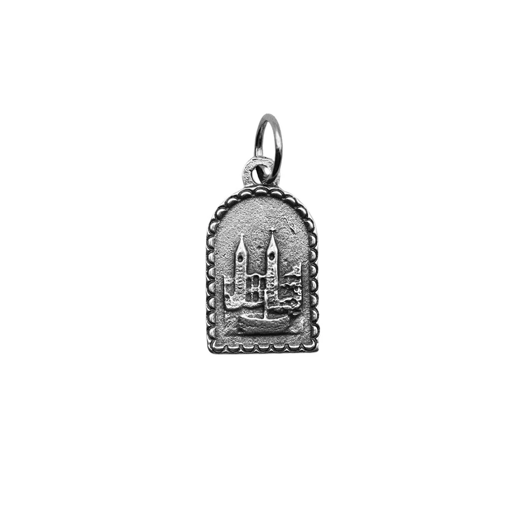 Medalha Rainha da Paz e Igreja 20 mm Prata - Medjugorje - Image 2