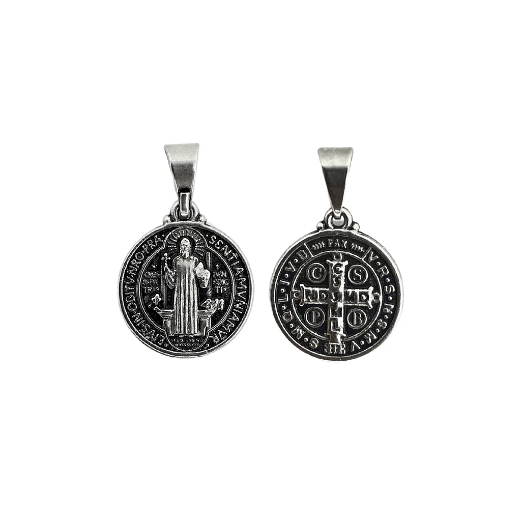 Medalha São Bento 13 mm Prata Velha - Image 3