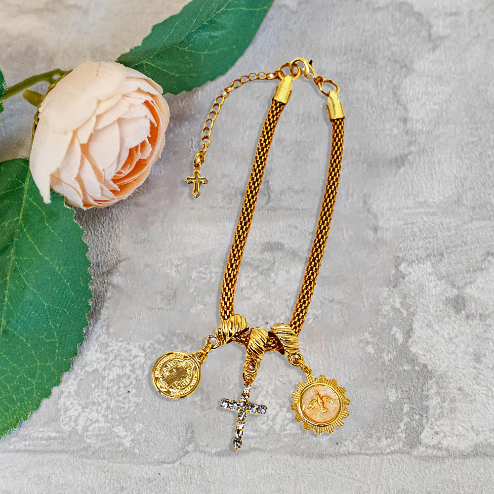 Pulseira dourada Espírito Santo, São Bento e Cruz - Image 3