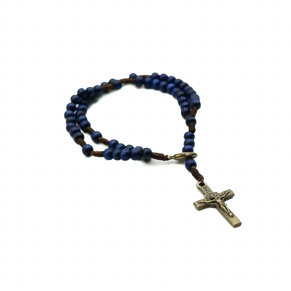 Pulseira Terço Acampamento Madeira 4mm Azul - Image 2