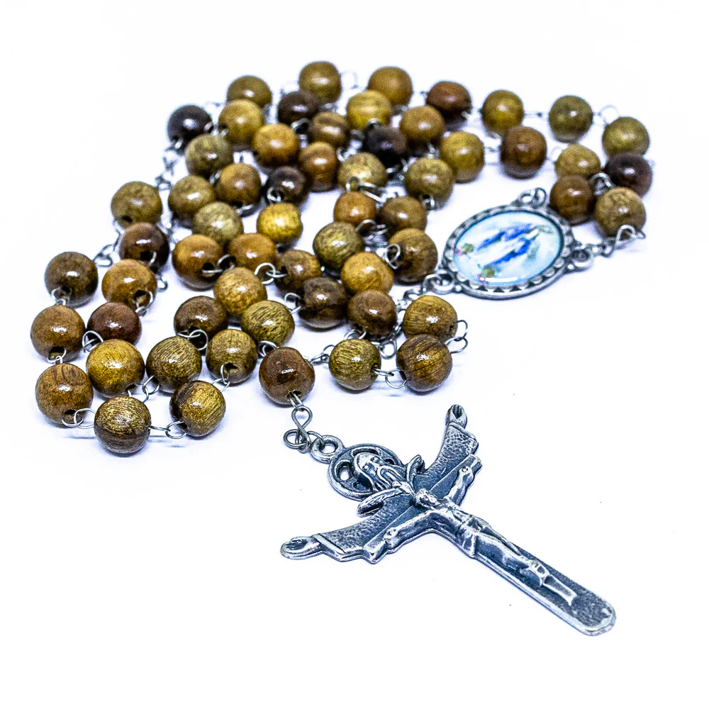 Terço 8mm Madeira Com Caixa Acrílica - Nossa Senhora das Graças - Image 3